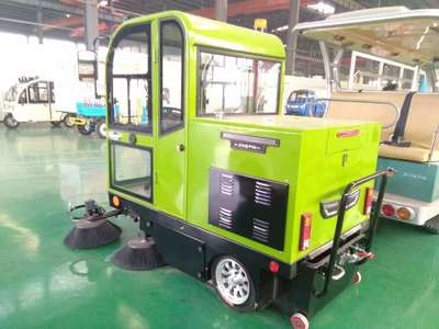 小型電動掃路車 汽車家園網(wǎng)的綠色清潔新選擇